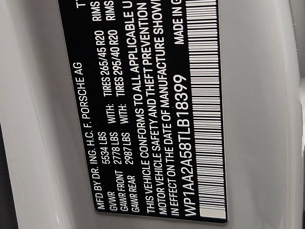 New 2026 Porsche Macan AWD/4WD image 26