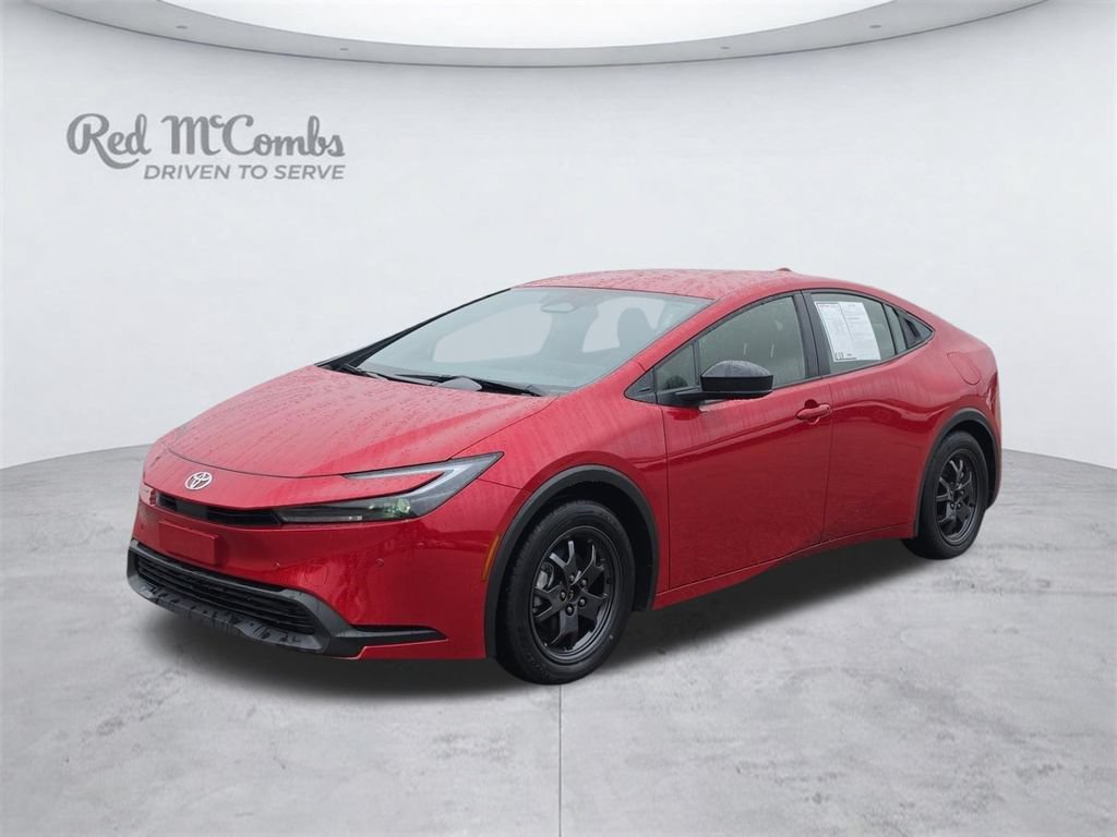 Used 2025 Toyota Prius LE