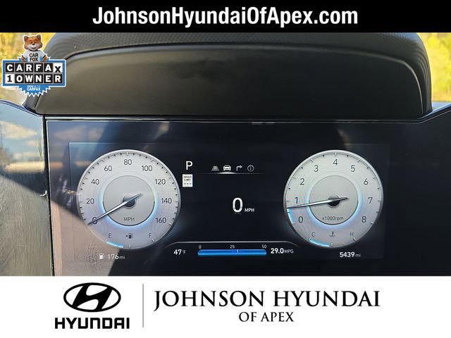 Certified 2025 Hyundai Elantra Limited FWD image 29