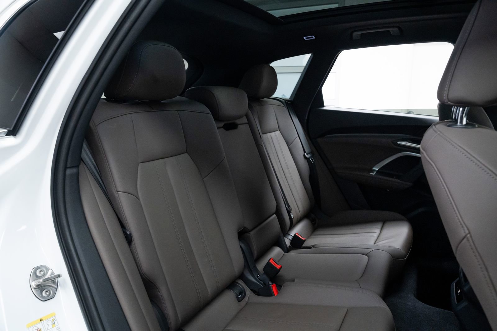 Used 2025 Audi Q5 Premium Plus w/ Premium Plus image 23