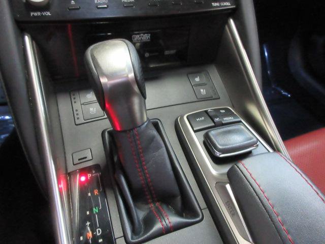 Used 2018 Lexus IS 350 AWD image 38