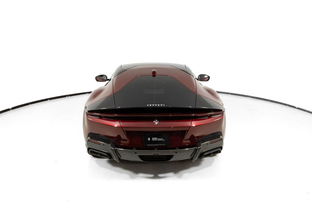 Used 2025 Ferrari 12Cilindri image 7