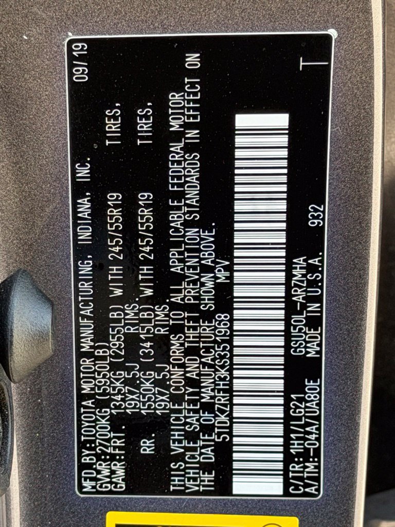 Used 2019 Toyota Highlander SE FWD image 27