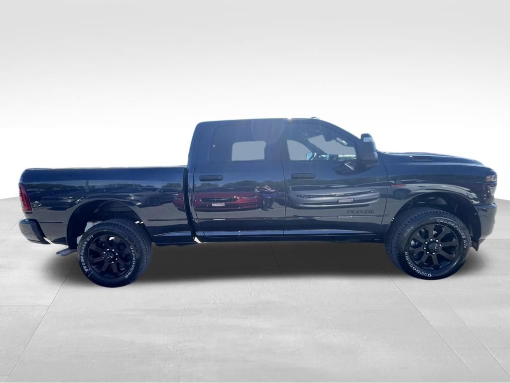 New 2026 RAM 2500 Big Horn AWD/4WD image 9