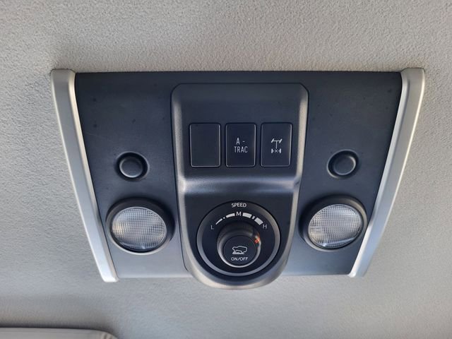 Used 2014 Toyota FJ Cruiser 4WD w/ Convenience Package image 25