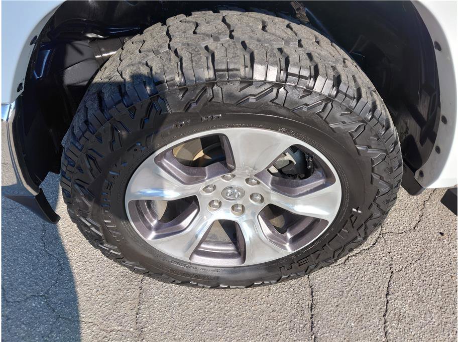 Used 2021 RAM 1500 Laramie image 19