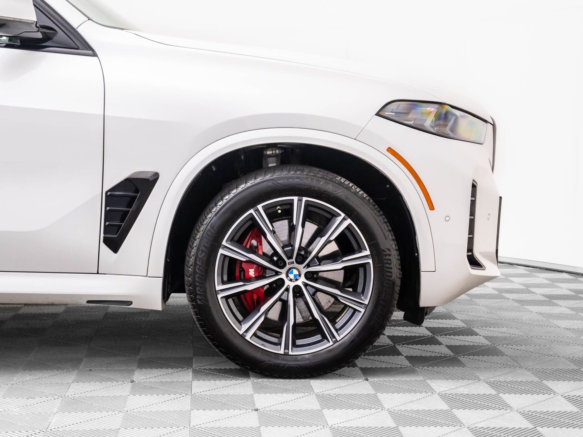 Used 2024 BMW X5 xDrive40i w/ M Sport Package image 35