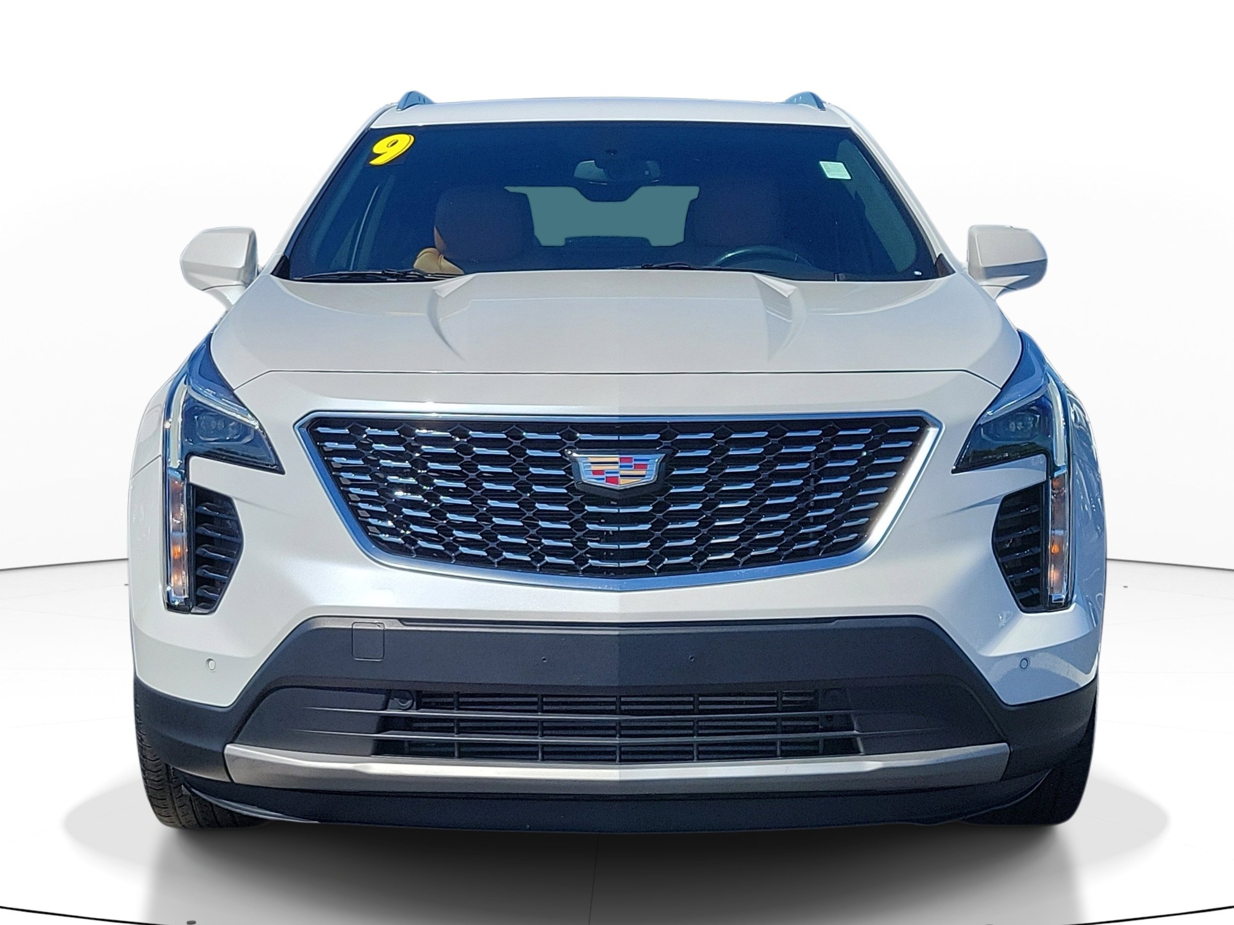 Used 2019 Cadillac XT4 Premium Luxury image 2