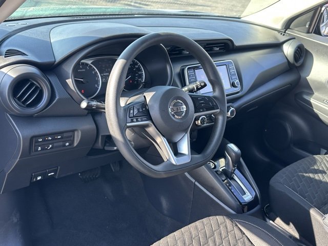 Certified 2021 Nissan Kicks S image 31