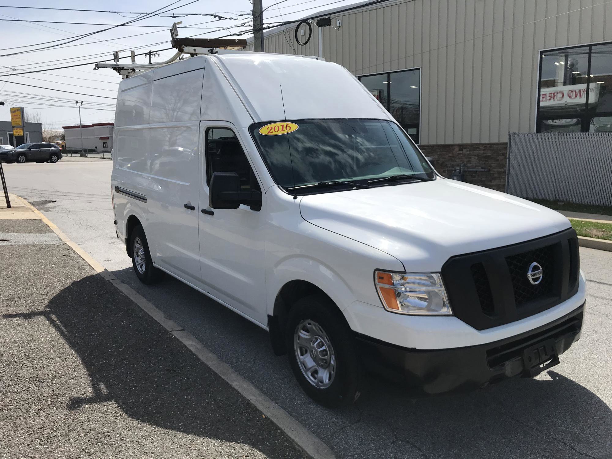 Used 2016 Nissan NV 2500 SV image 4