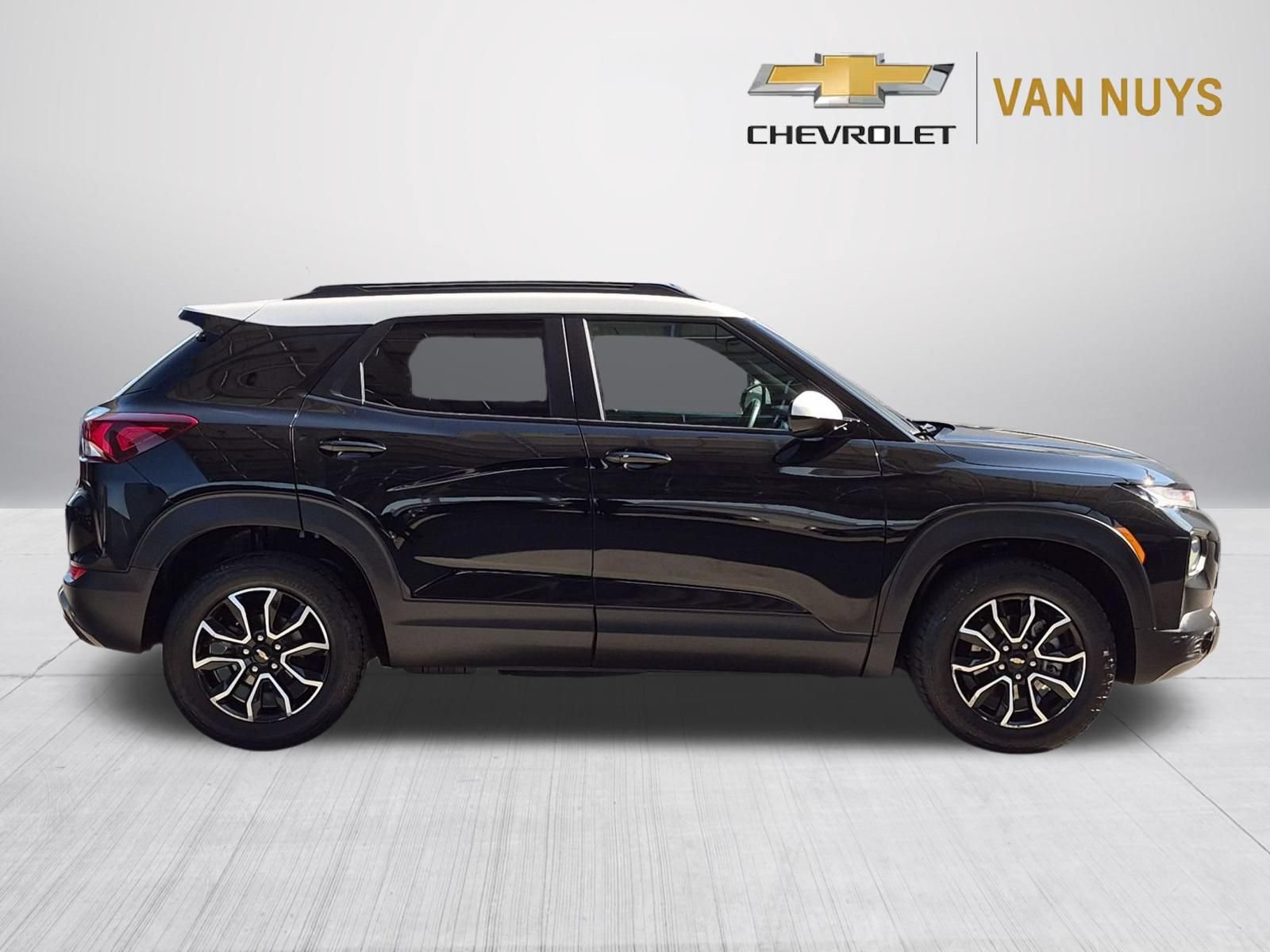 Used 2023 Chevrolet TrailBlazer ACTIV AWD/4WD image 4