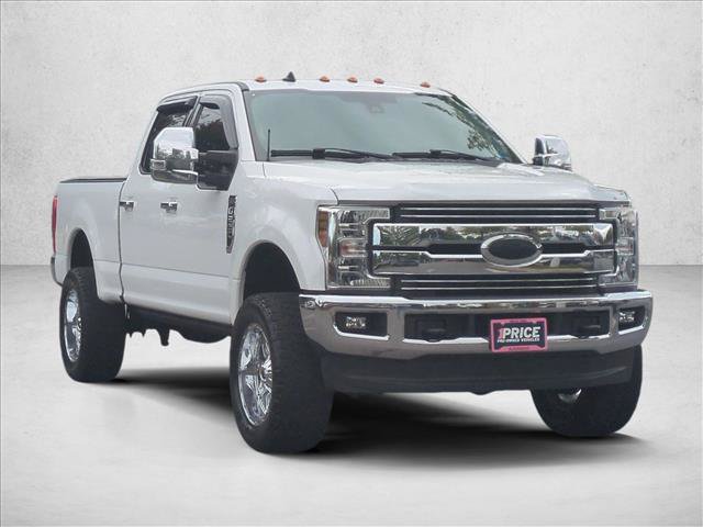 Used 2019 Ford F250 Lariat w/ Lariat Ultimate Package AWD/4WD image 3