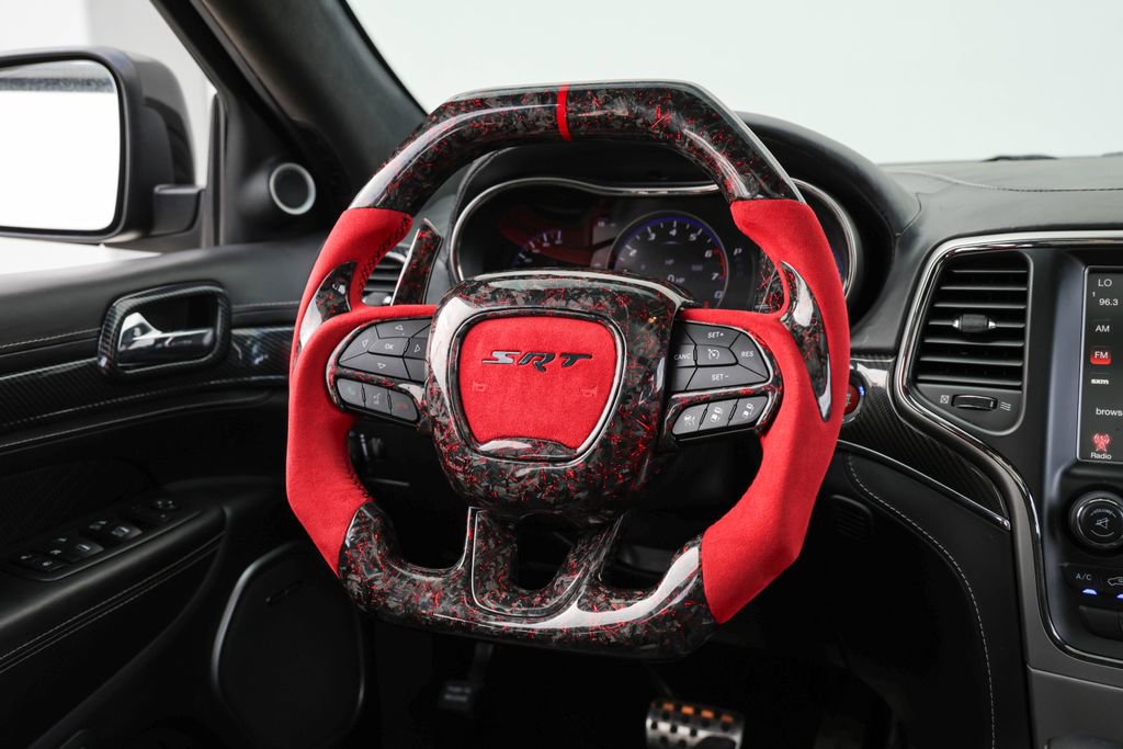 Used 2017 Jeep Grand Cherokee SRT AWD/4WD image 33