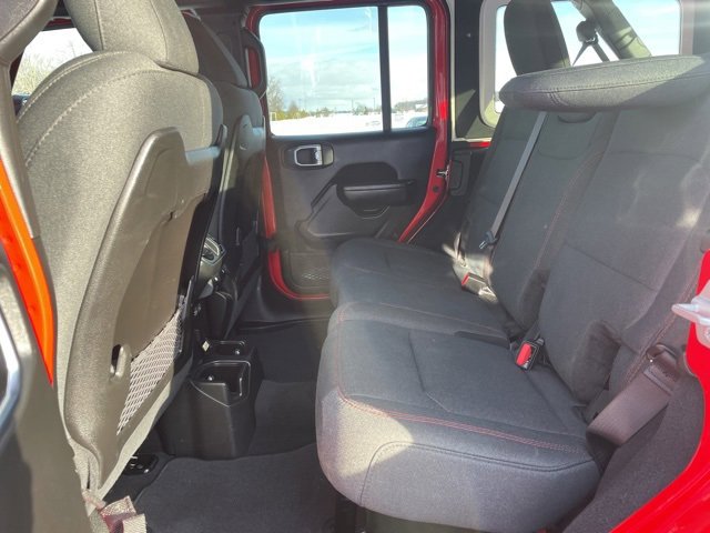 Used 2024 Jeep Wrangler Unlimited Rubicon w/ Dual Top Group image 9