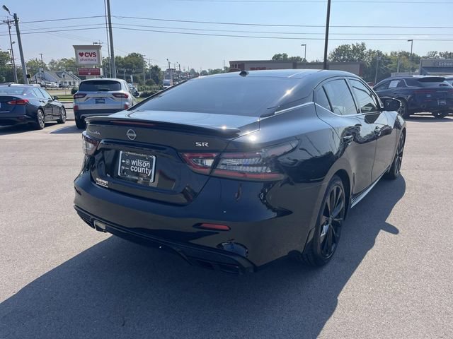 Used 2023 Nissan Maxima SR w/ Sport Mat Group FWD image 5