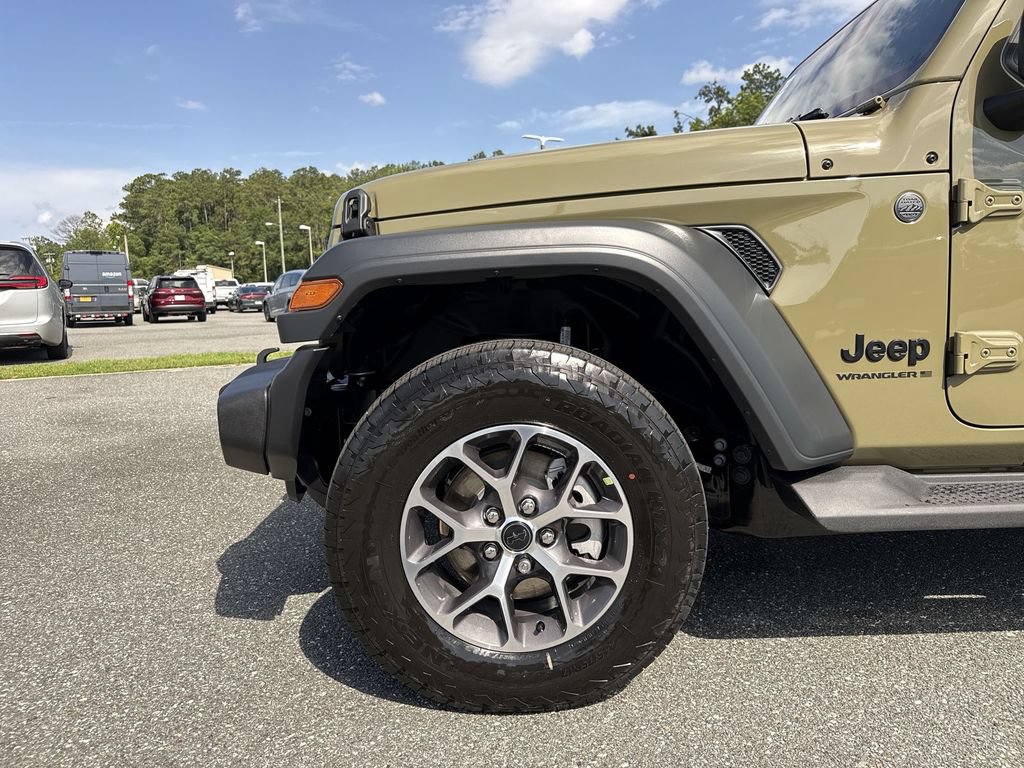 New 2026 Jeep Wrangler Unlimited Sport AWD/4WD image 11