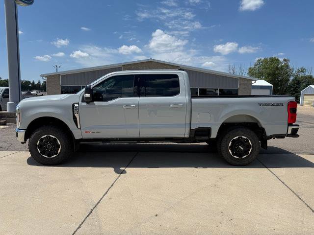 Certified 2025 Ford F250 Lariat w/ Tremor Off-Road Package AWD/4WD image 3