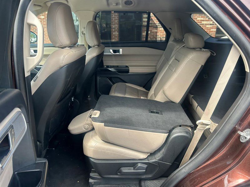 Used 2020 Ford Explorer Limited AWD/4WD image 18