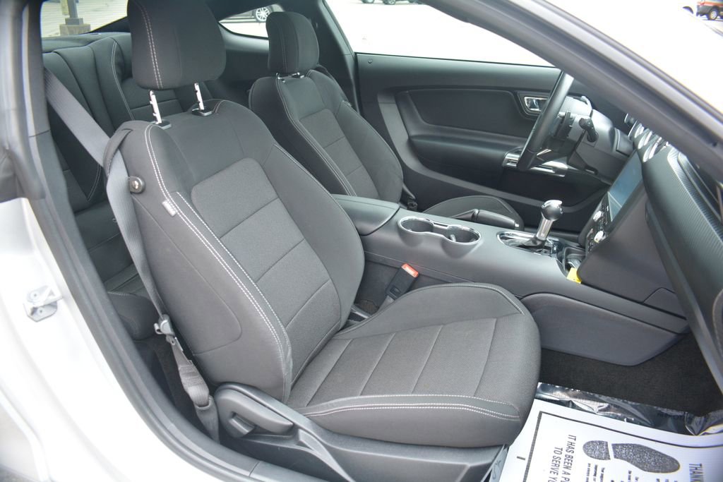 Used 2016 Ford Mustang Coupe w/ Equipment Group 051A image 15