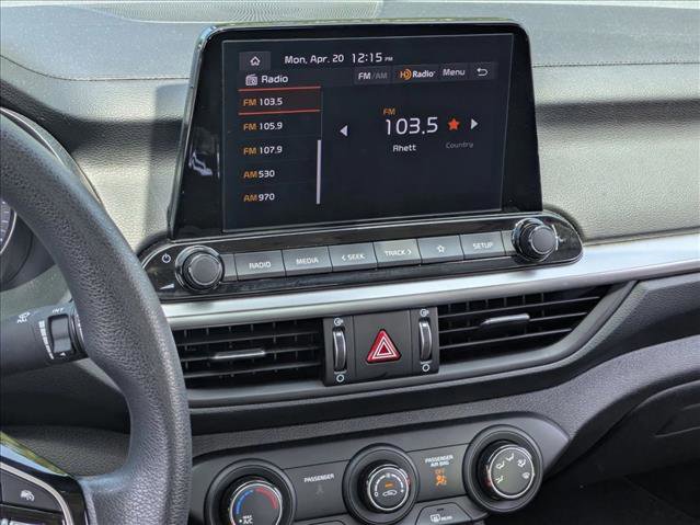 Used 2024 Kia Forte LXS w/ LXS Technology Package FWD image 9