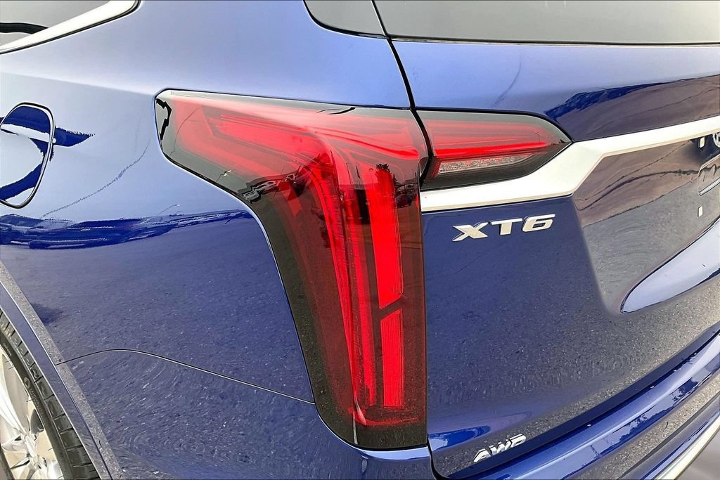 Used 2025 Cadillac XT6 Premium Luxury w/ Platinum Package AWD/4WD image 31
