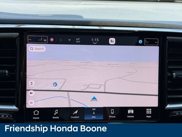 Used 2023 Chrysler Pacifica Limited w/ Uconnect Theater Family Group image 25