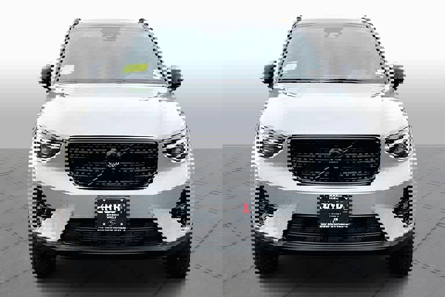 New 2026 Volvo XC40 B5 Ultra w/ Protection Package Premier image 2