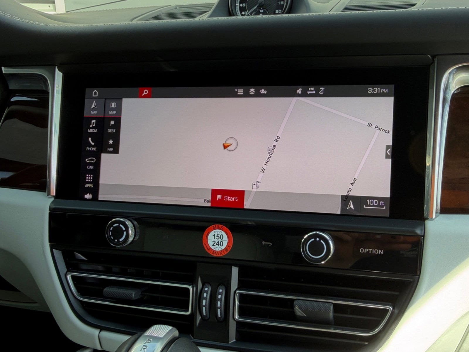 Certified 2025 Porsche Macan S AWD/4WD image 22