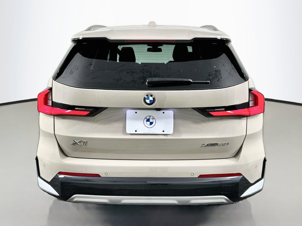 New 2027 BMW X1 xDrive28i w/ Technology Package AWD/4WD image 6