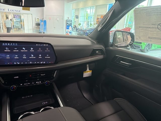 New 2026 Chevrolet Tahoe Premier w/ Sun And Tow Package AWD/4WD image 25