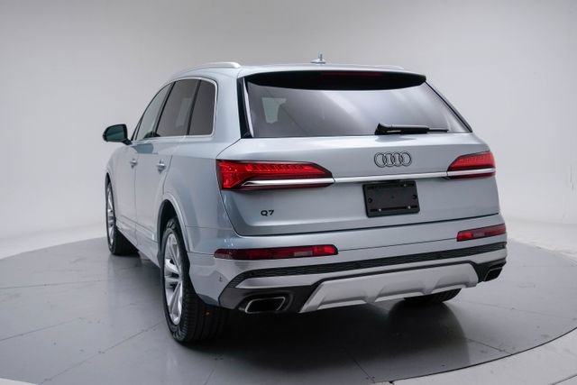 Used 2025 Audi Q7 3.0T Premium Plus AWD/4WD image 3
