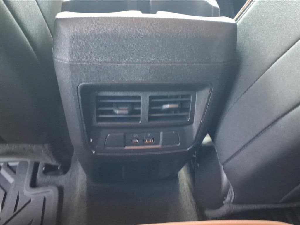 Used 2023 GMC Canyon AT4 w/ AT4 Premium Package AWD/4WD image 26