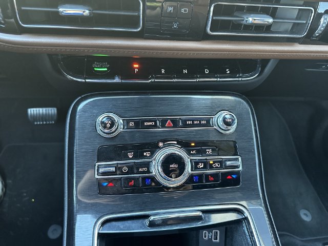 Certified 2023 Lincoln Nautilus Reserve w/ Equipment Group 201A AWD/4WD image 20