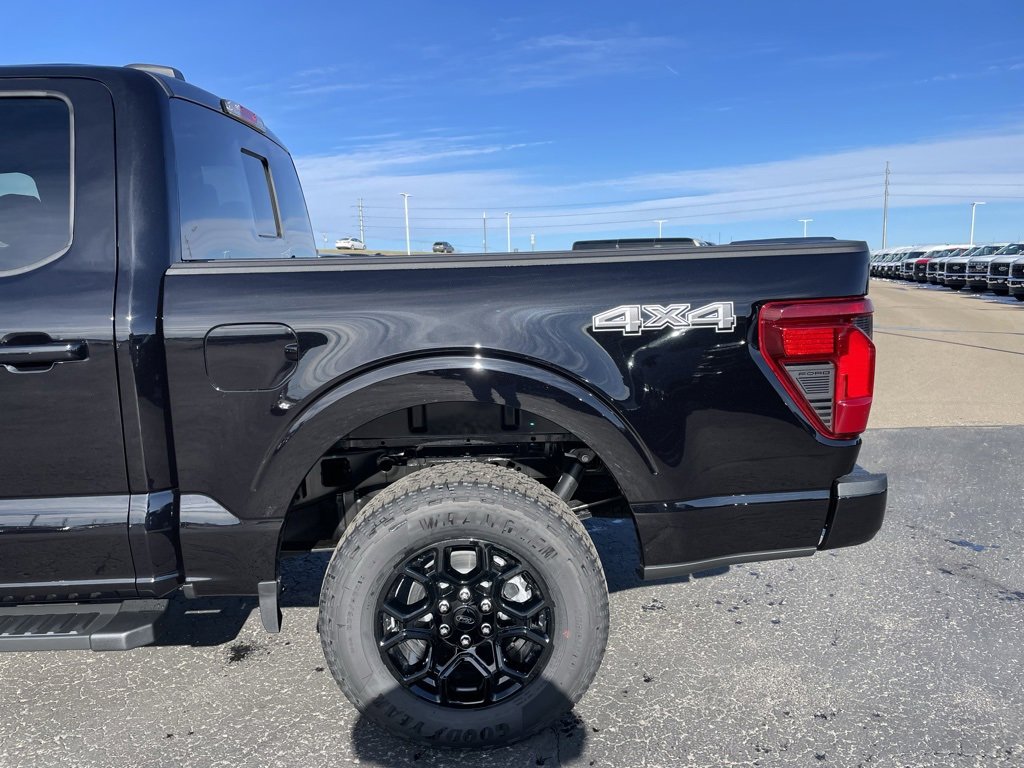 New 2026 Ford F150 XLT w/ Equipment Group 302A MID image 38