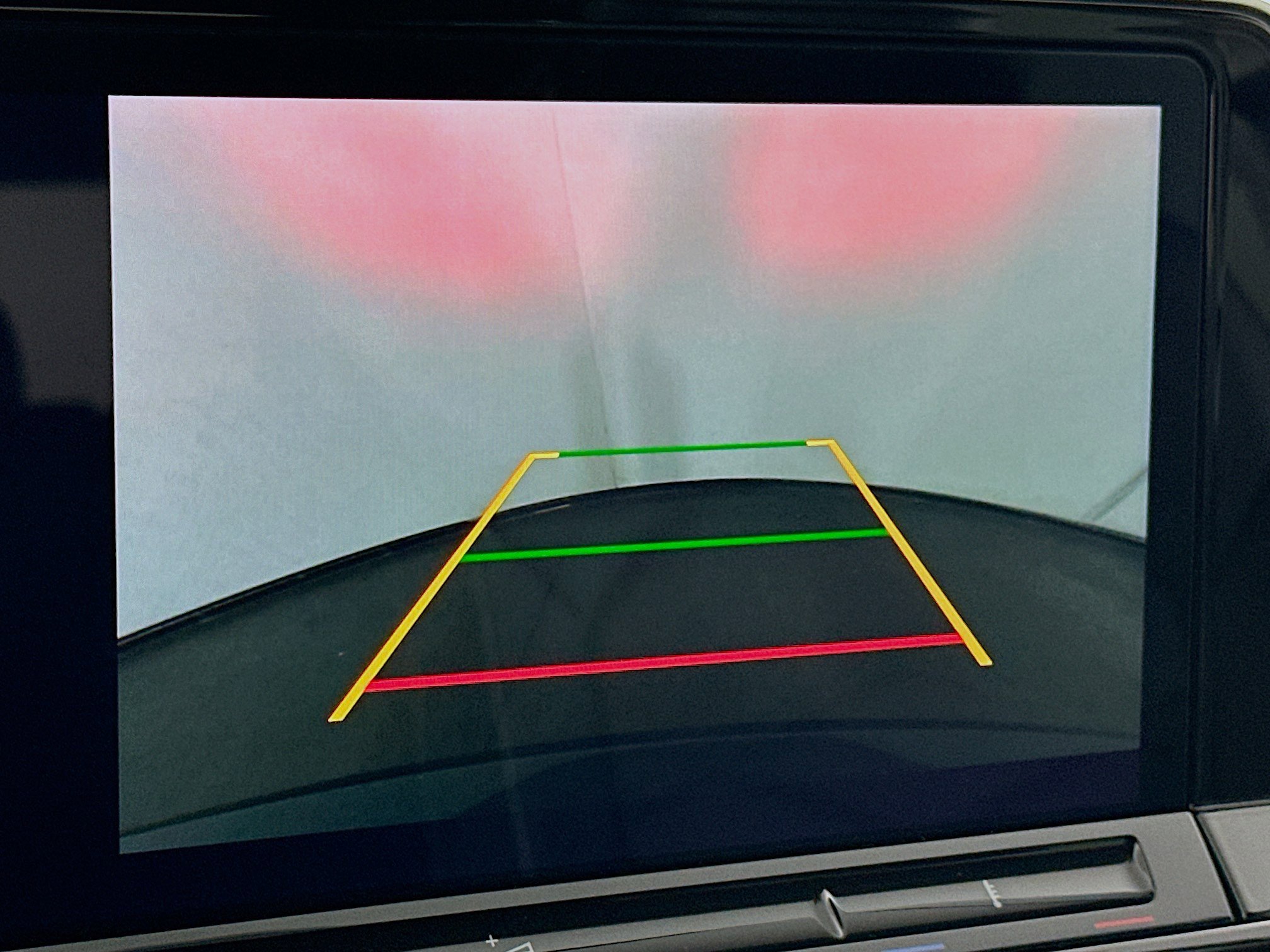 Used 2025 Volkswagen Atlas SE image 22