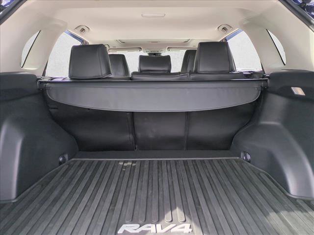 Certified 2023 Toyota RAV4 XLE w/ Convenience Package FWD image 6