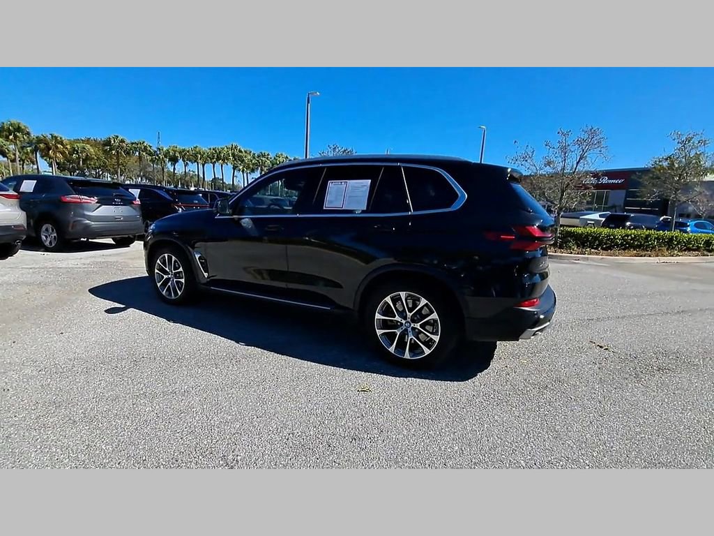 Used 2024 BMW X5 xDrive50e image 42