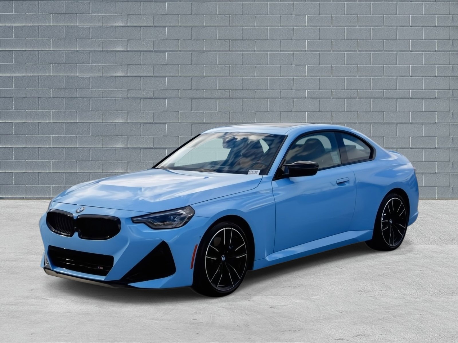 Used 2025 BMW M240i Coupe image 3