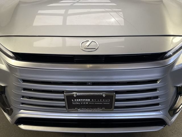 Certified 2025 Lexus TX 500h AWD w/ Technology Package image 29
