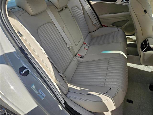 Used 2026 Genesis G70 2.5T Prestige image 19