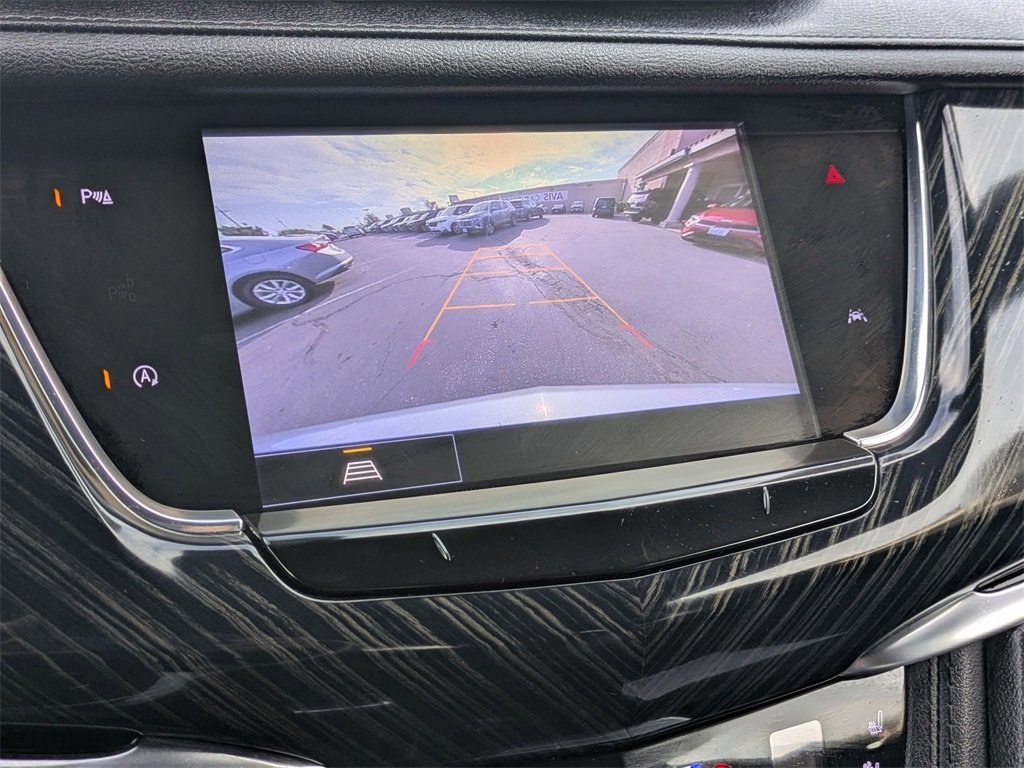Used 2024 Cadillac XT6 Premium Luxury image 18