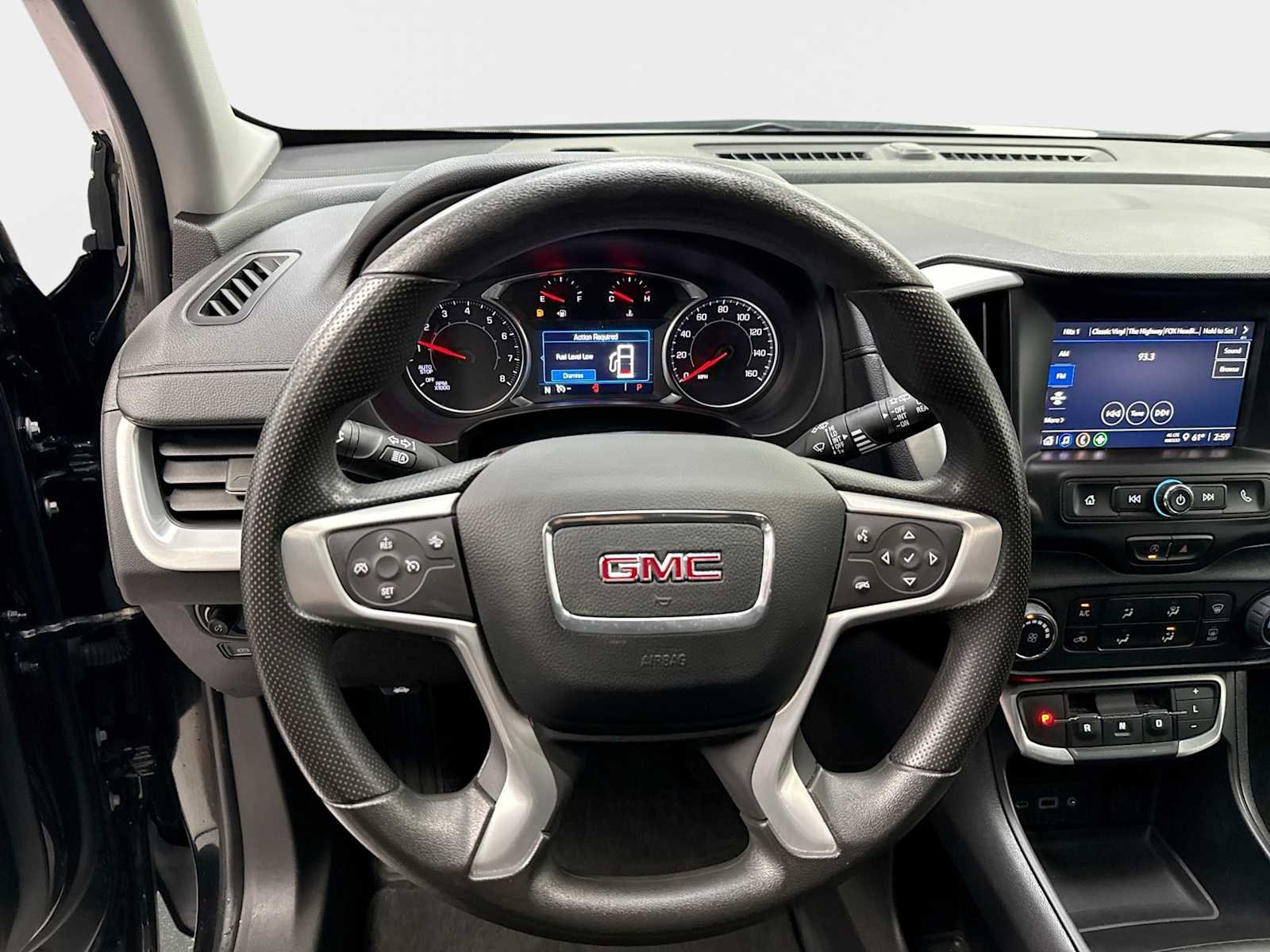 Used 2024 GMC Terrain SLE image 17