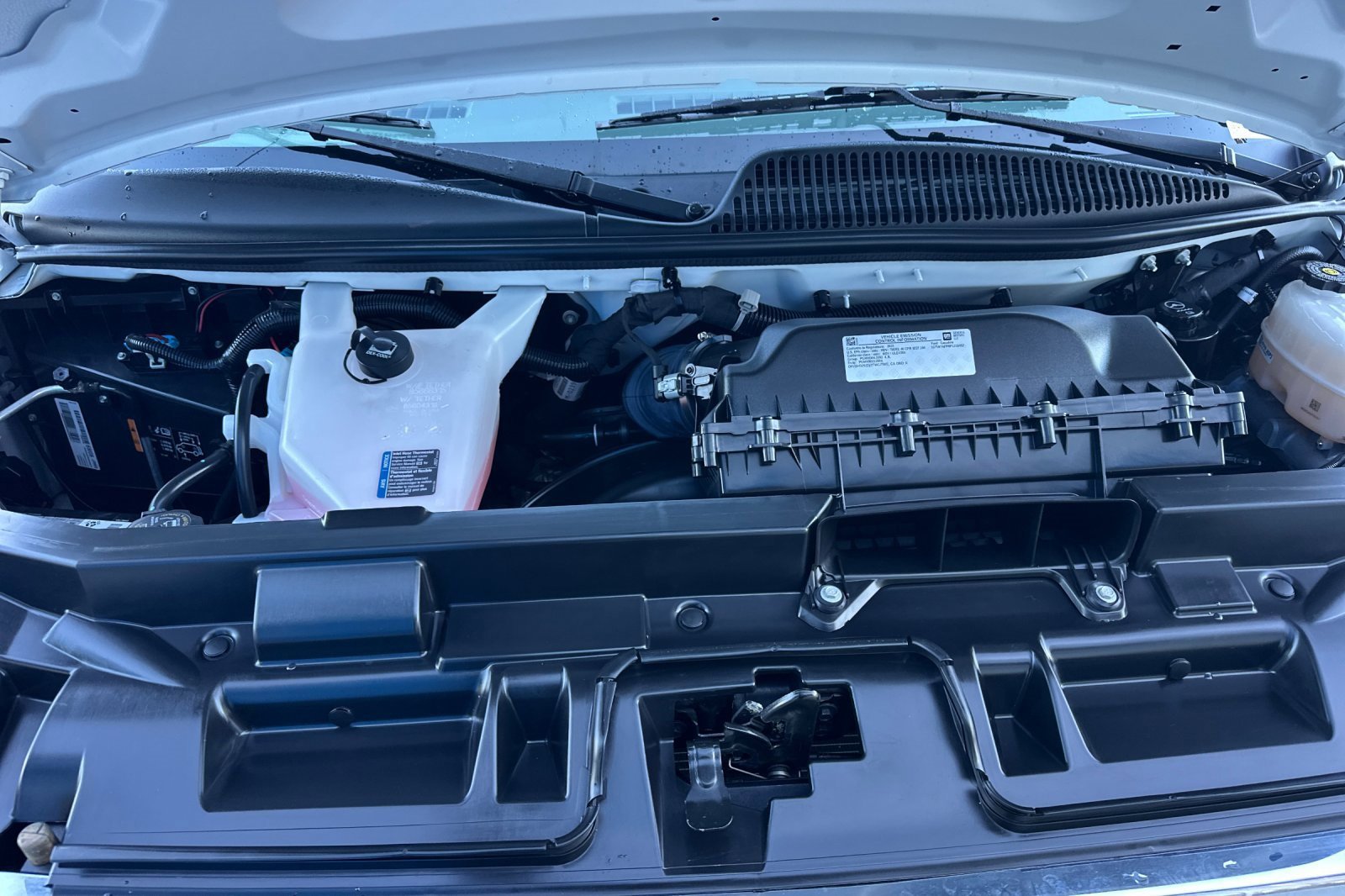 Used 2023 GMC Savana 2500 w/ Driver Convenience Package image 21