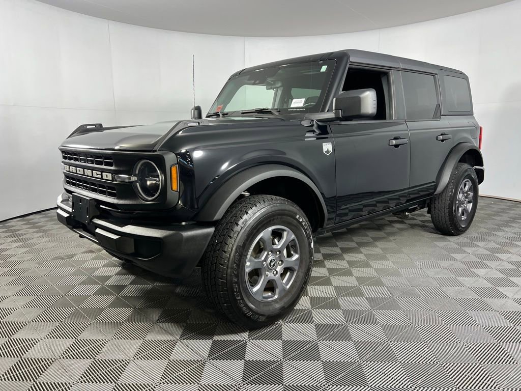 Used 2025 Ford Bronco Big Bend image 3