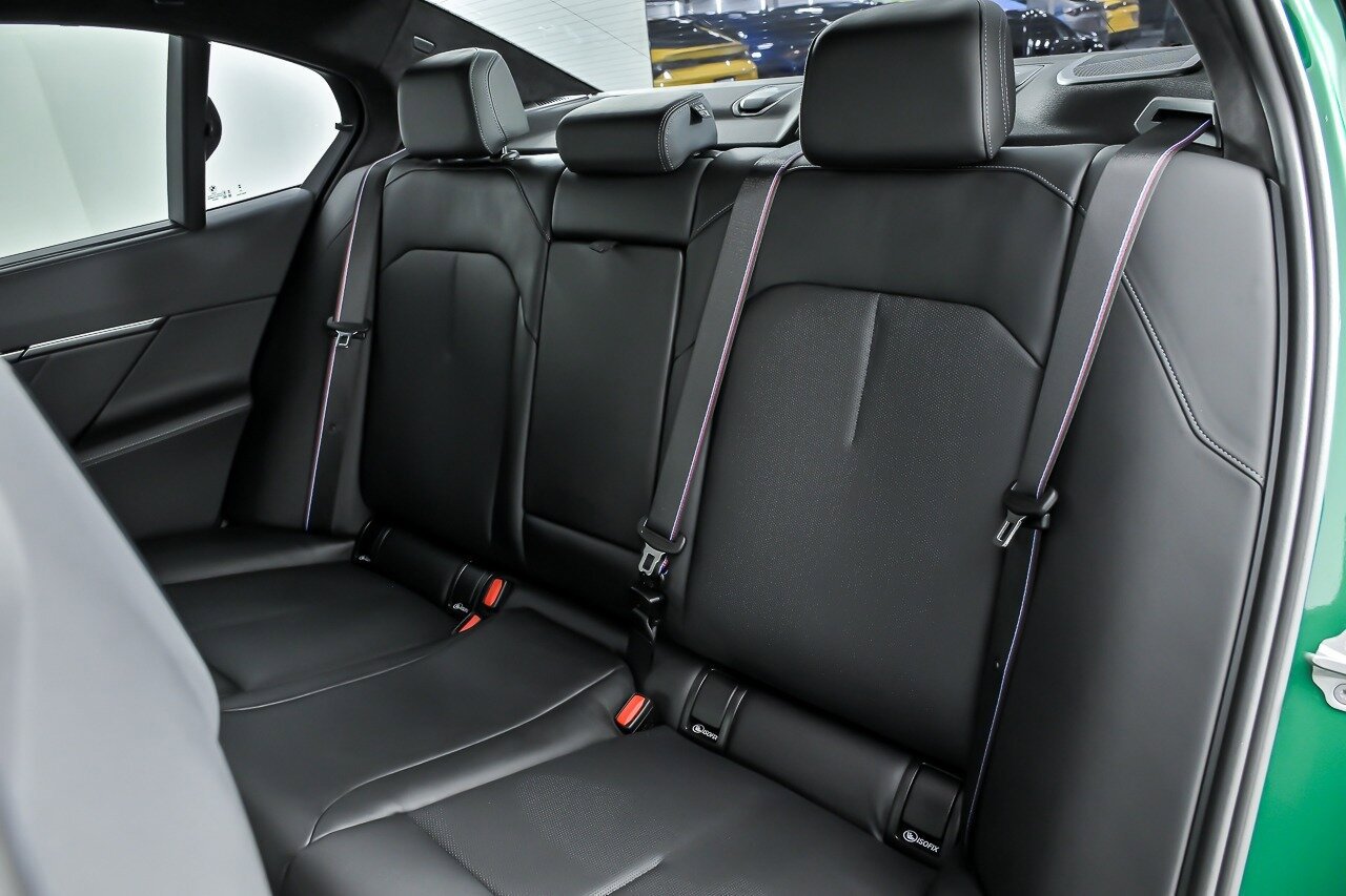 Used 2025 BMW M5 w/ Carbon Package AWD/4WD image 24