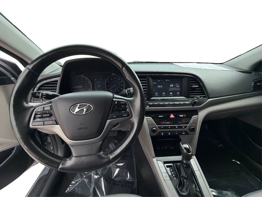Used 2017 Hyundai Elantra SE w/ SE A/T Tech Package 03 image 27