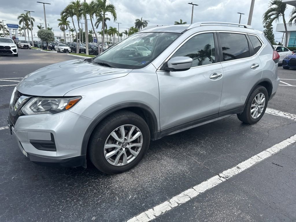 Used 2019 Nissan Rogue SV FWD image 9