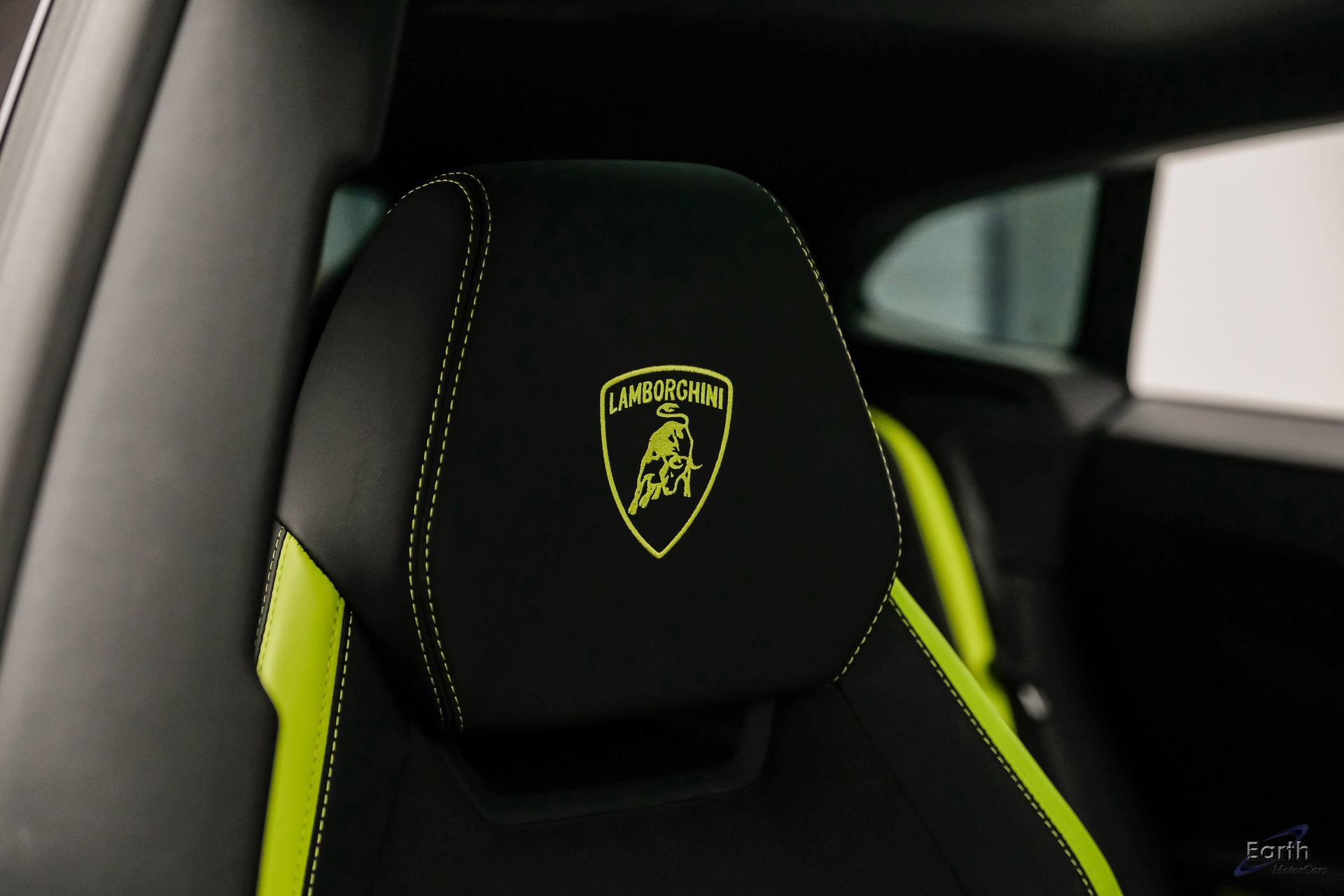 Used 2022 Lamborghini Urus image 61