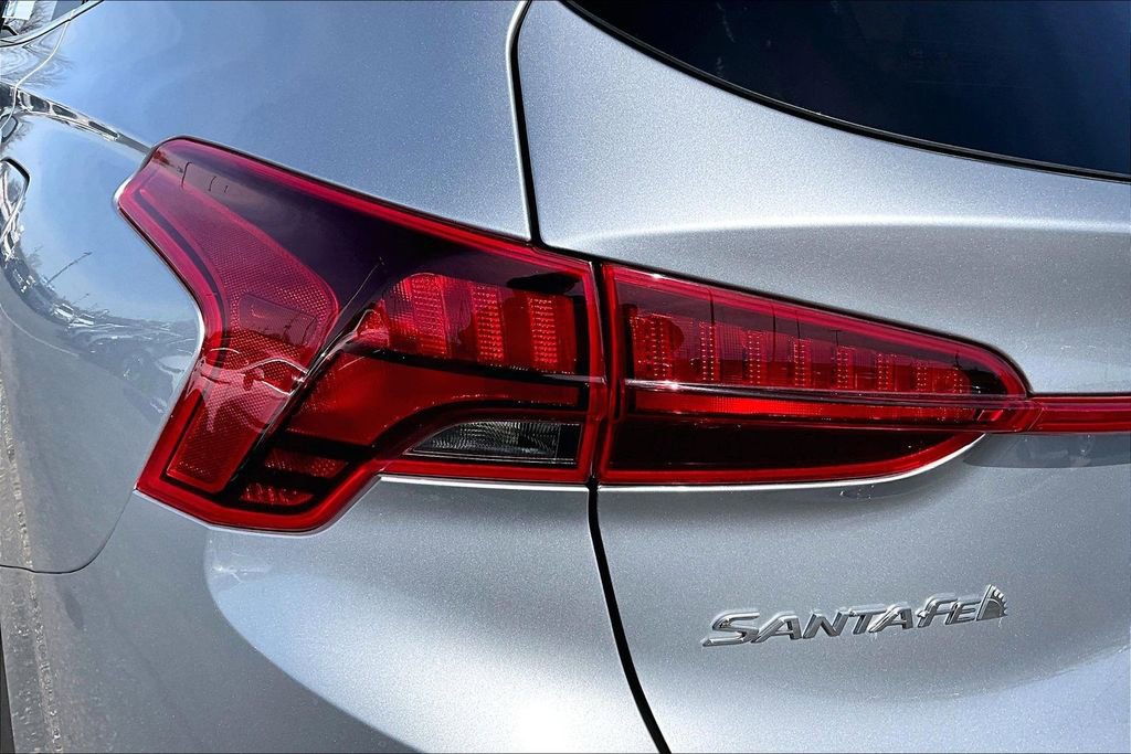 Used 2023 Hyundai Santa Fe SE w/ Cargo Package image 30