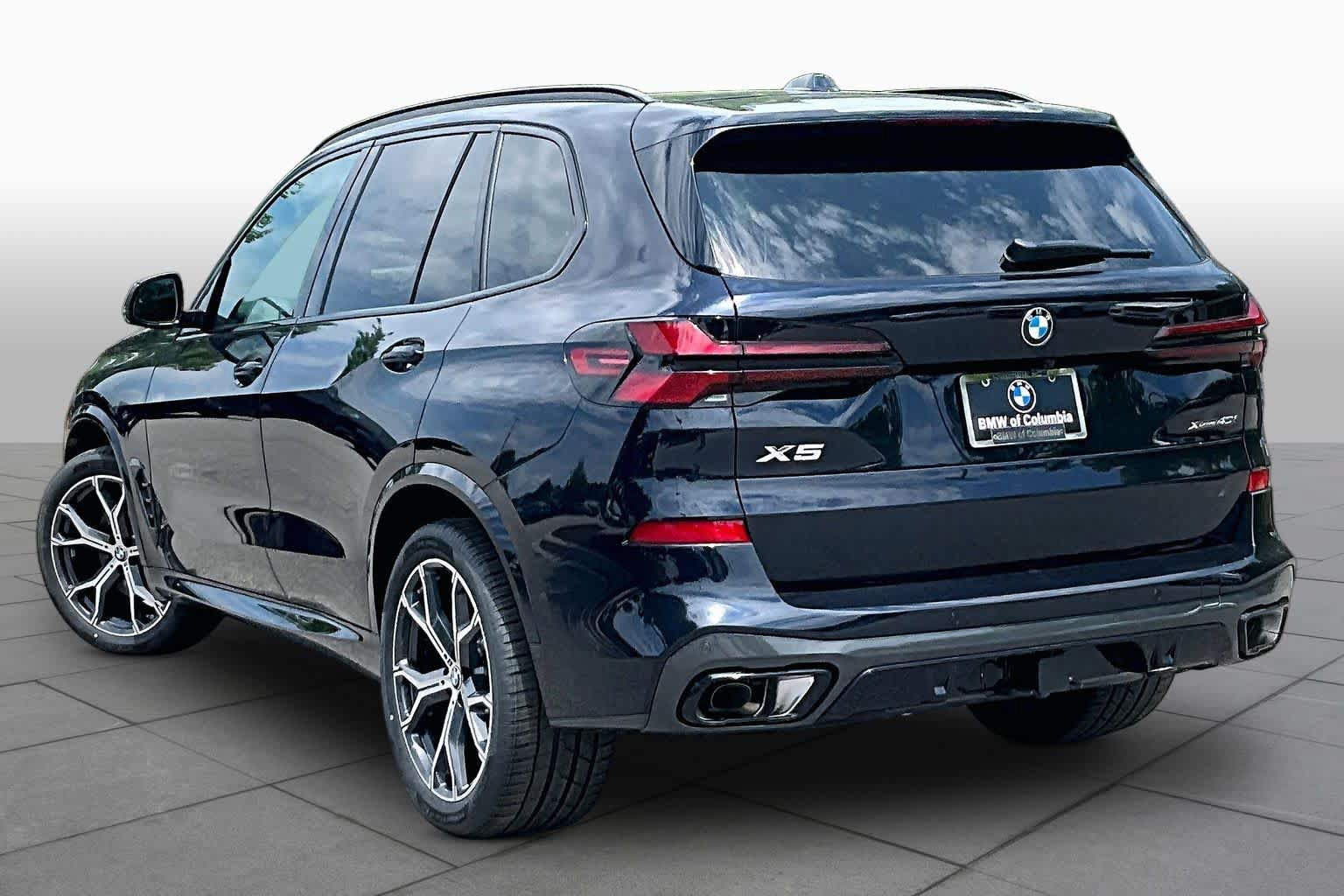New 2026 BMW X5 xDrive40i w/ M Sport Package AWD/4WD image 12